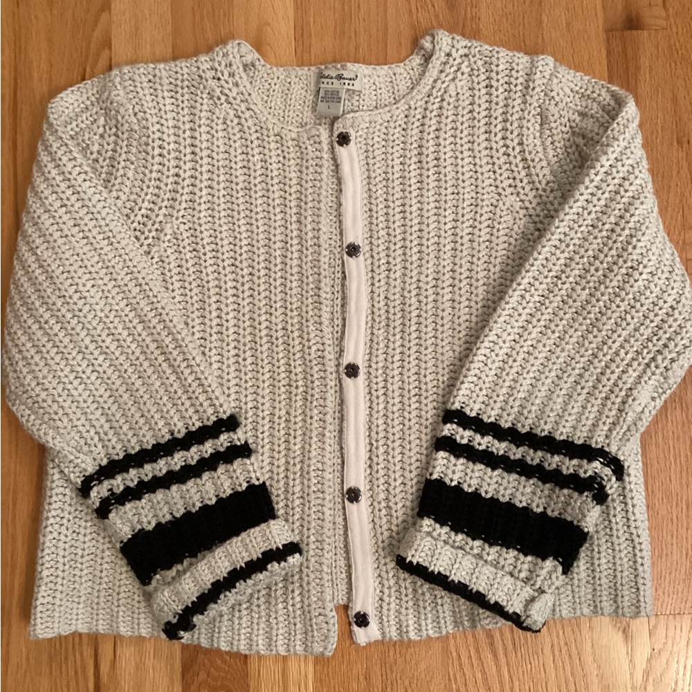 Women’s Eddie Bauer sweater